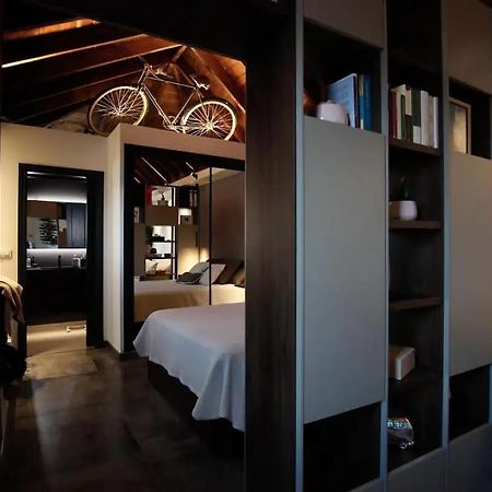 Komodo Gran Poder - Penthouse With Private Pool And Cozy Twin Bedroom Central Apartment Seville Luaran gambar