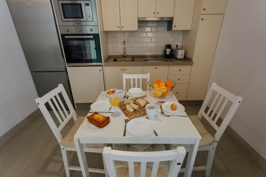 Komodo Gran Poder - Penthouse With Private Pool And Cozy Twin Bedroom Central Apartment Seville Luaran gambar