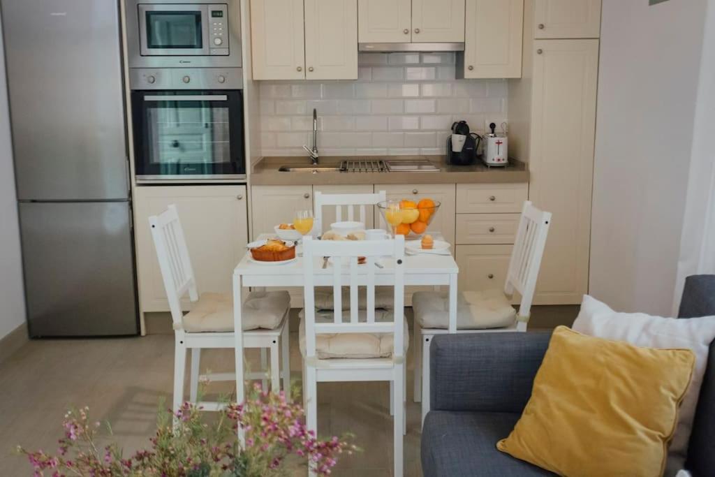 Komodo Gran Poder - Penthouse With Private Pool And Cozy Twin Bedroom Central Apartment Seville Luaran gambar