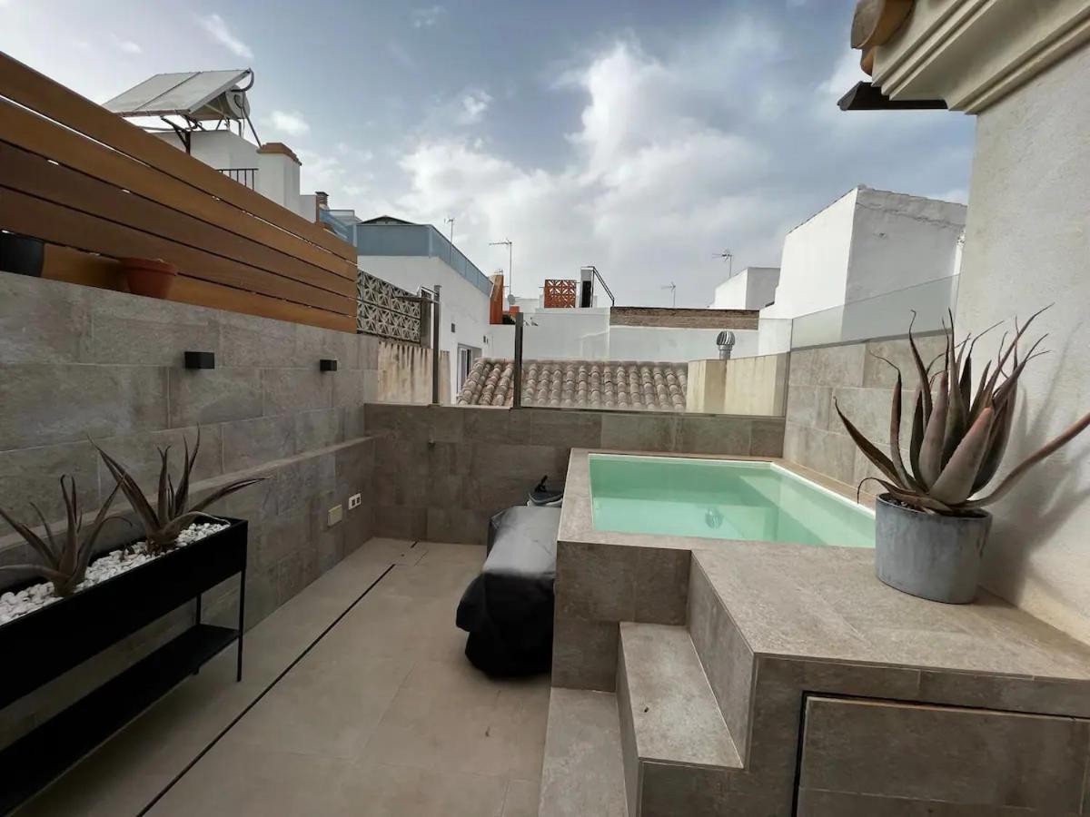 Komodo Gran Poder - Penthouse With Private Pool And Cozy Twin Bedroom Central Apartment Seville Luaran gambar