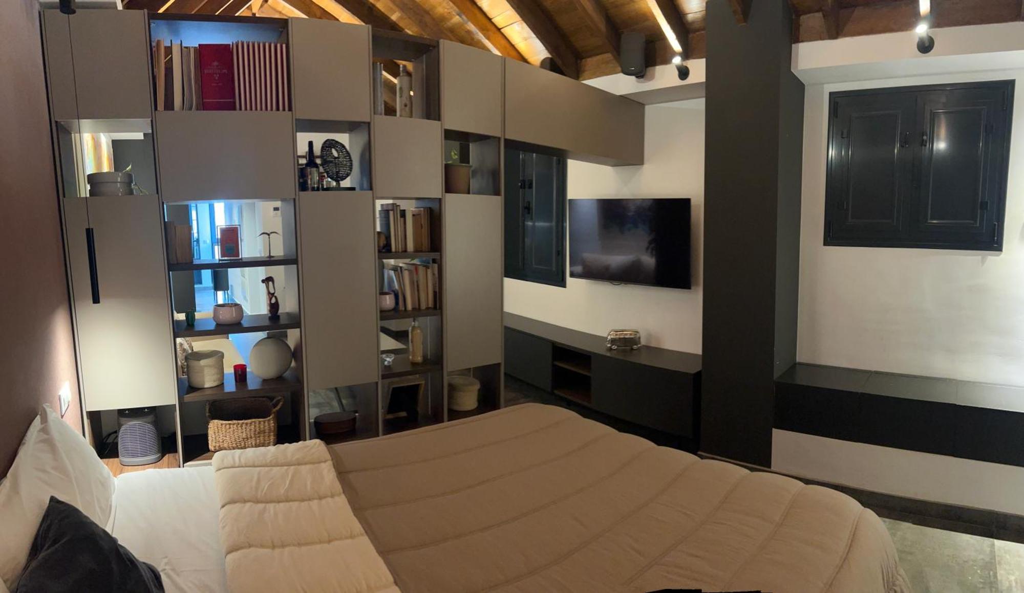 Komodo Gran Poder - Penthouse With Private Pool And Cozy Twin Bedroom Central Apartment Seville Luaran gambar