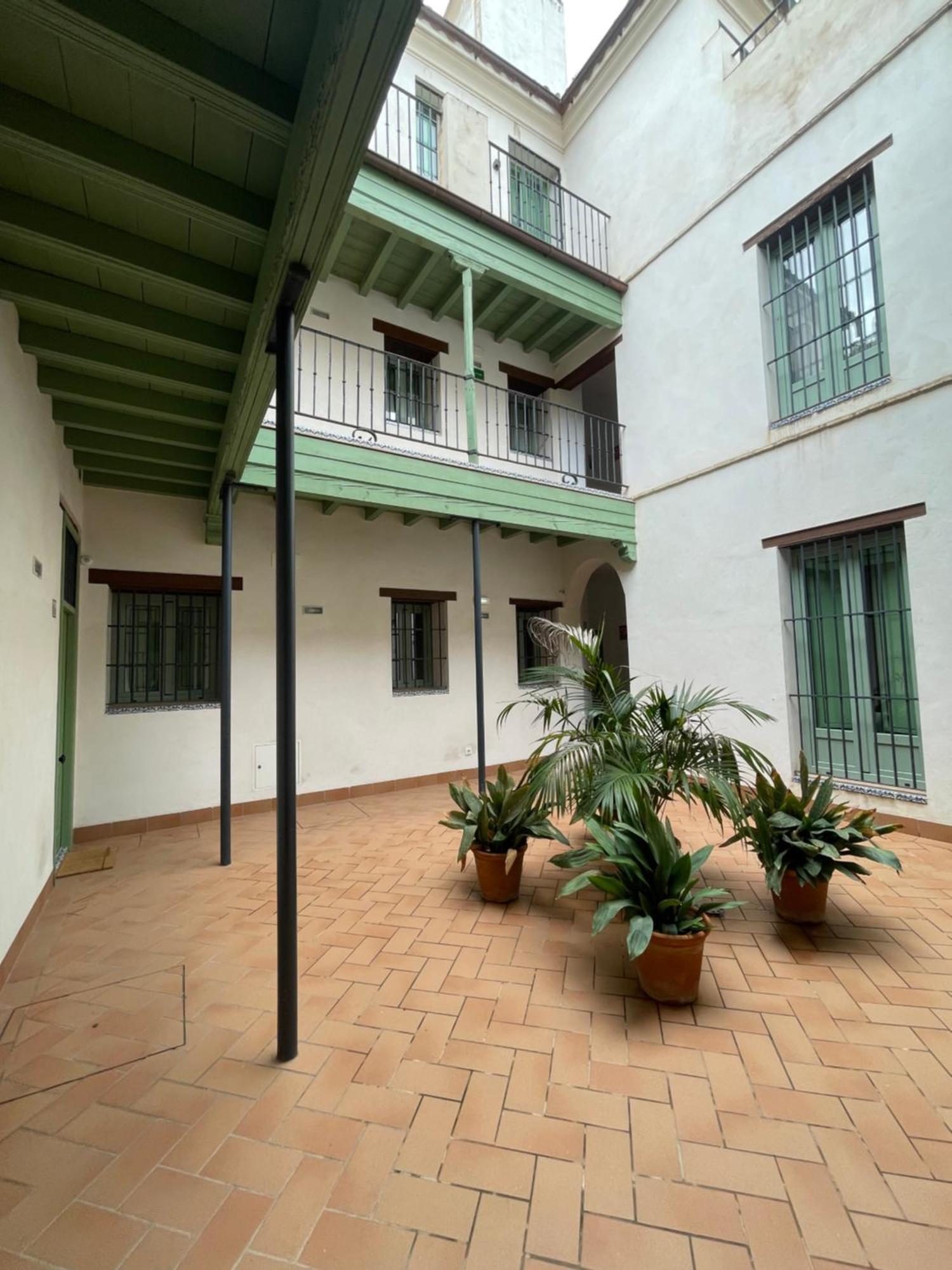 Komodo Gran Poder - Penthouse With Private Pool And Cozy Twin Bedroom Central Apartment Seville Luaran gambar