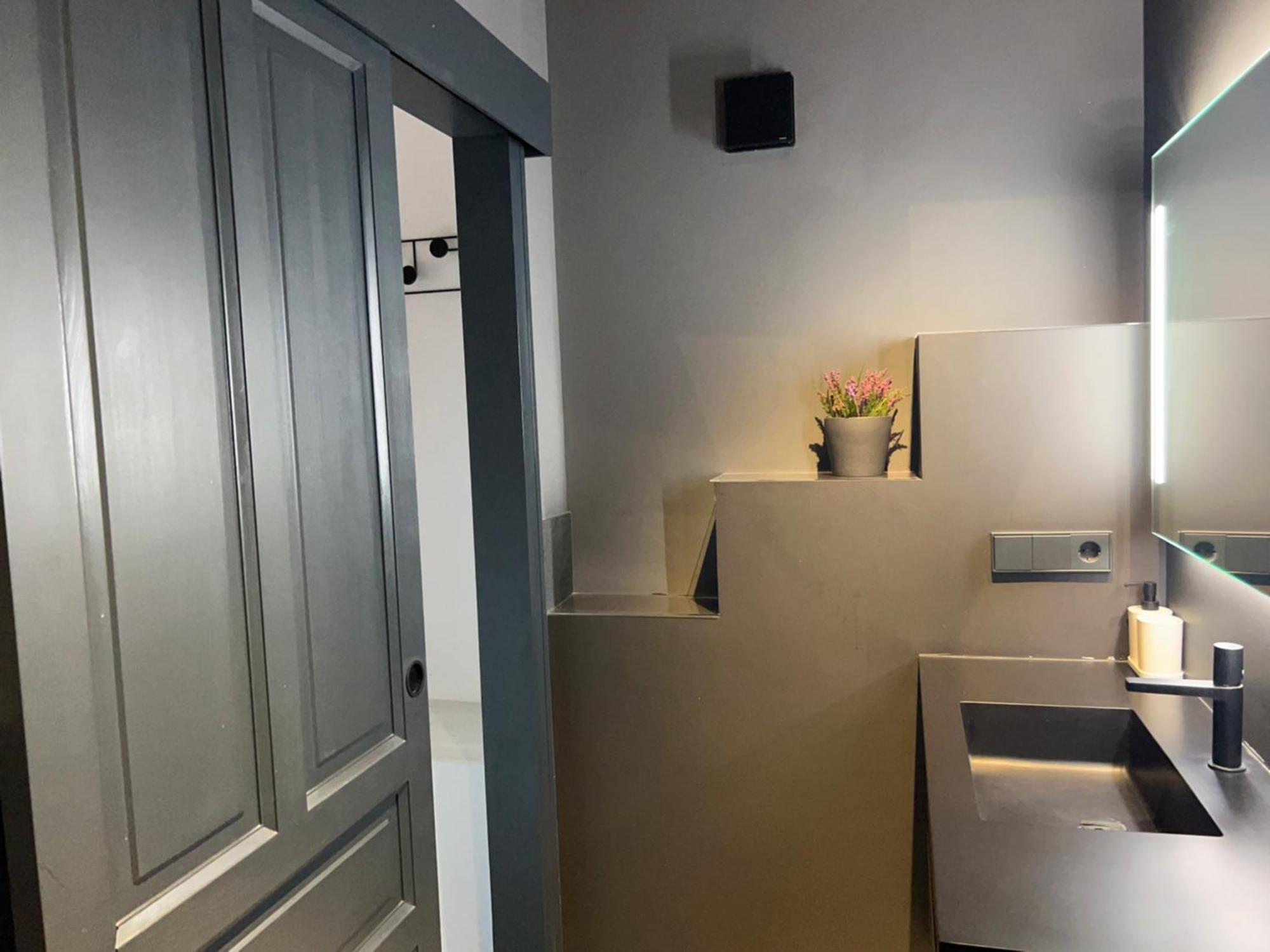 Komodo Gran Poder - Penthouse With Private Pool And Cozy Twin Bedroom Central Apartment Seville Luaran gambar