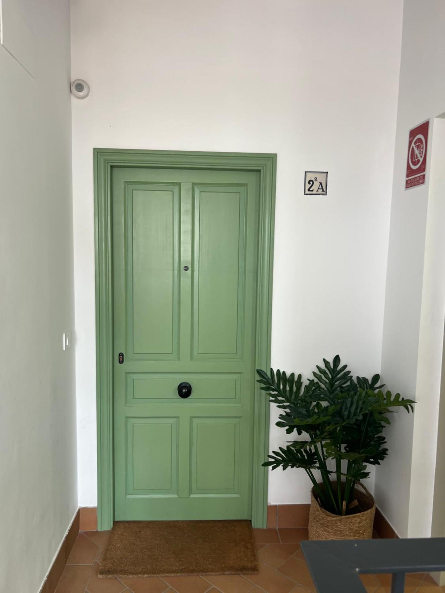 Komodo Gran Poder - Penthouse With Private Pool And Cozy Twin Bedroom Central Apartment Seville Luaran gambar